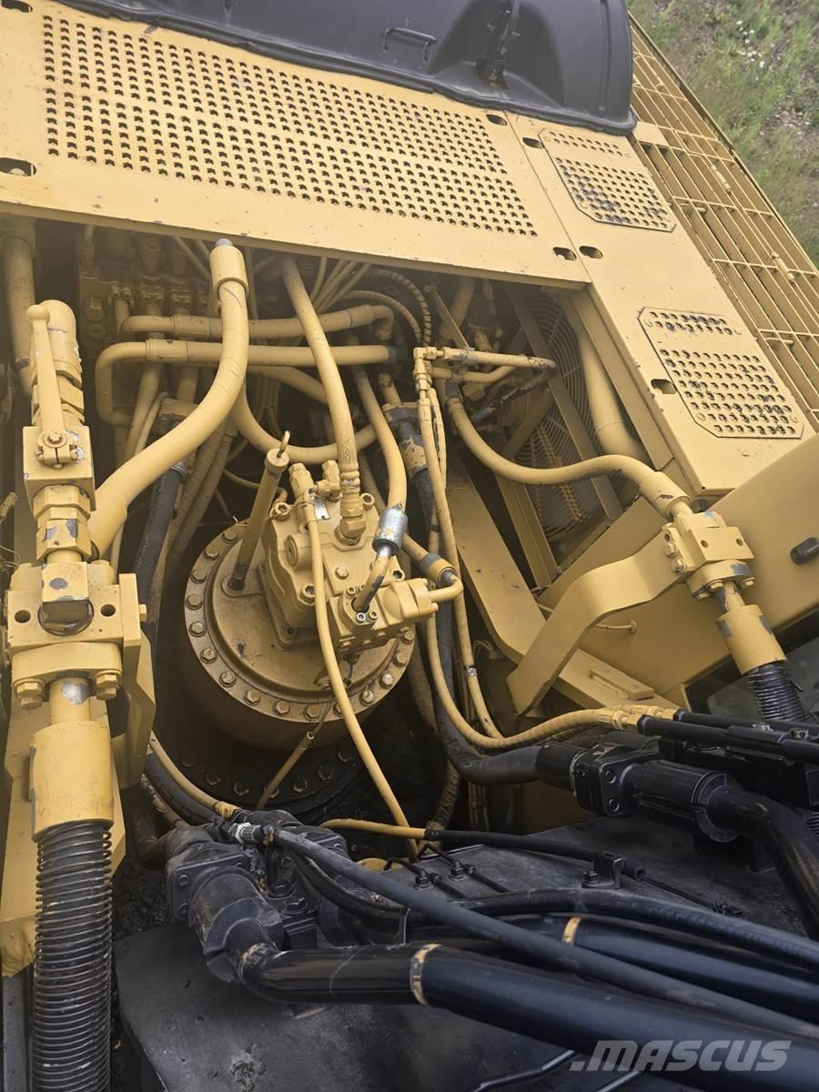 CAT 330CL Koparki gąsienicowe