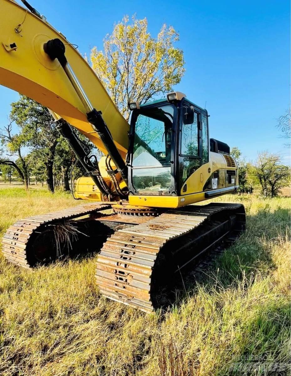 CAT 330DL Koparki gąsienicowe