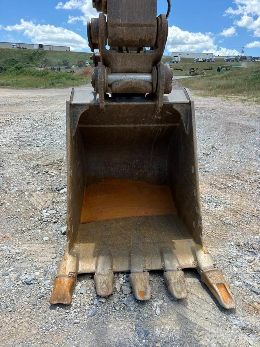 CAT 330DL Koparki gąsienicowe