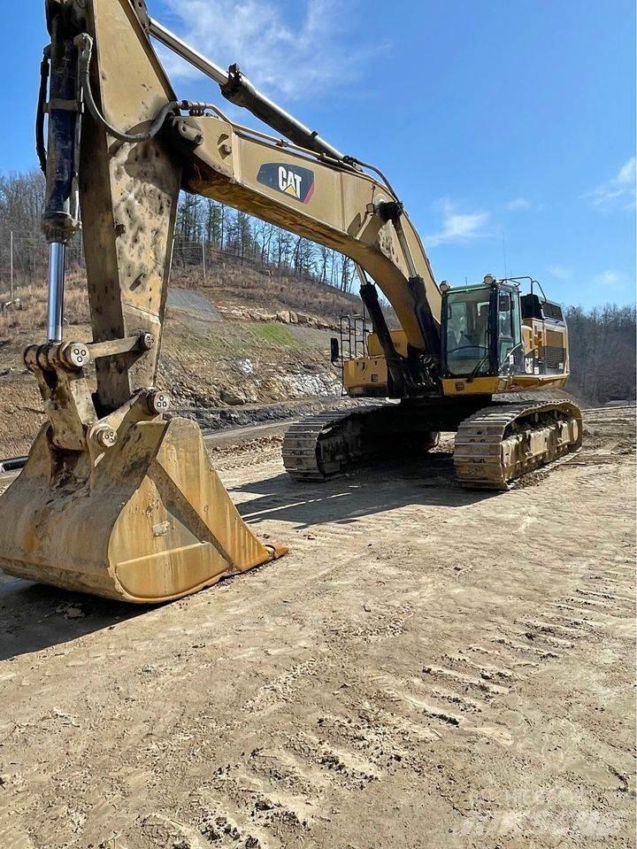 CAT 374DL Koparki gąsienicowe
