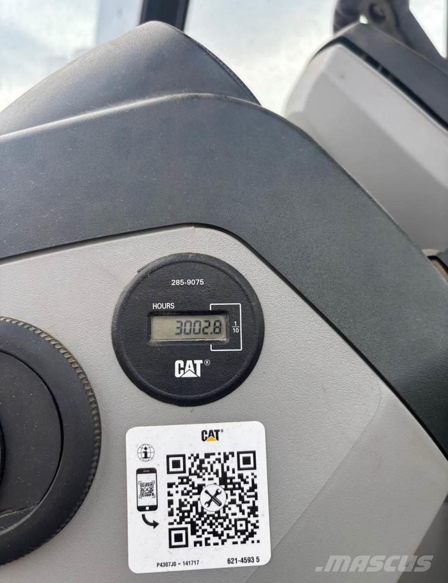 CAT 420E Koparko-ładowarki