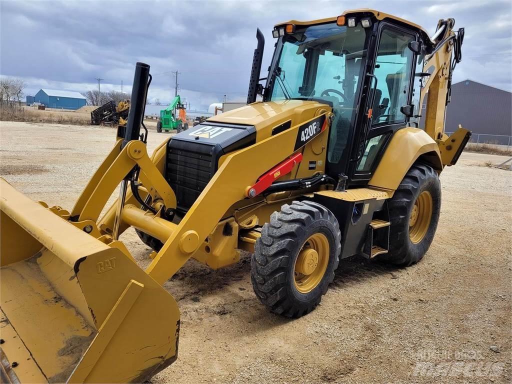 CAT 420F2 Koparko-ładowarki