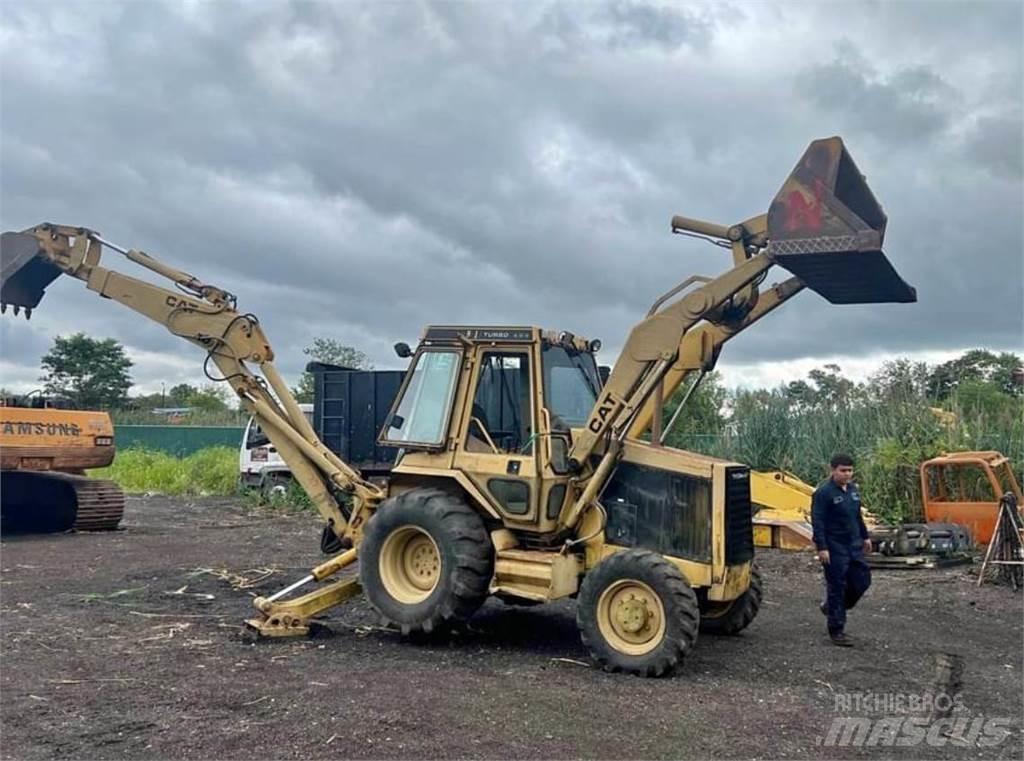 CAT 426 Koparko-ładowarki
