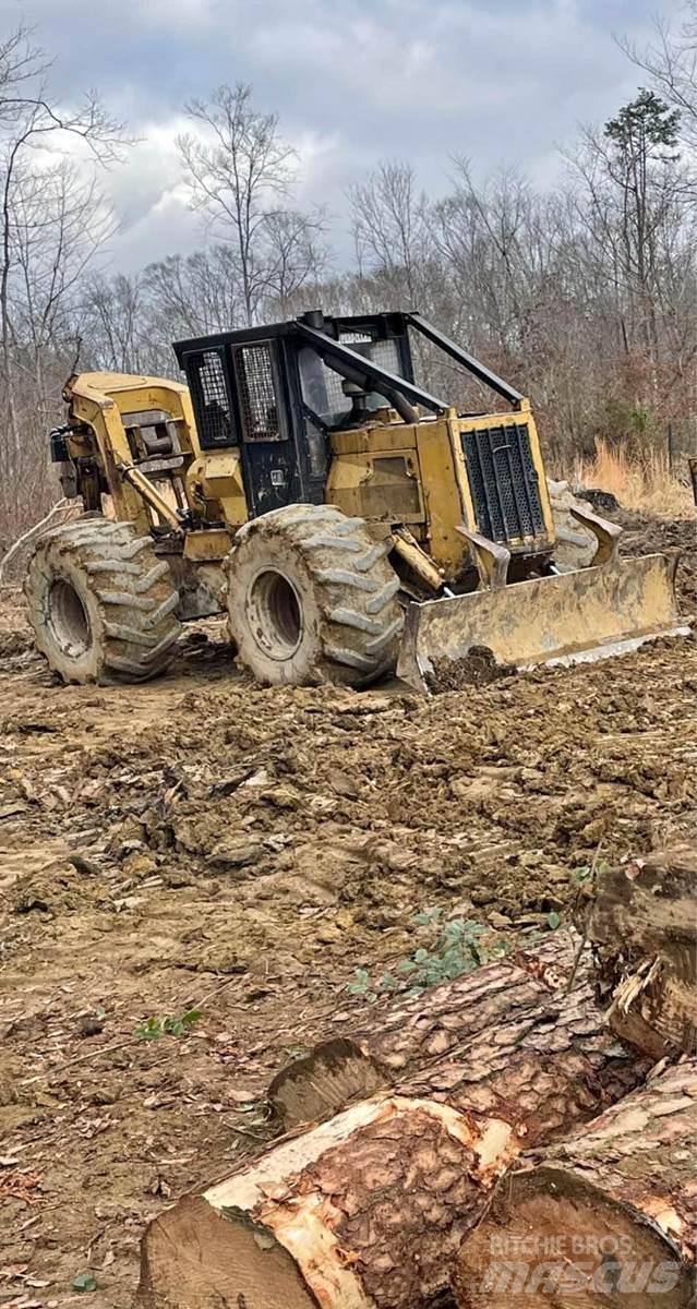 CAT 518C Skidery