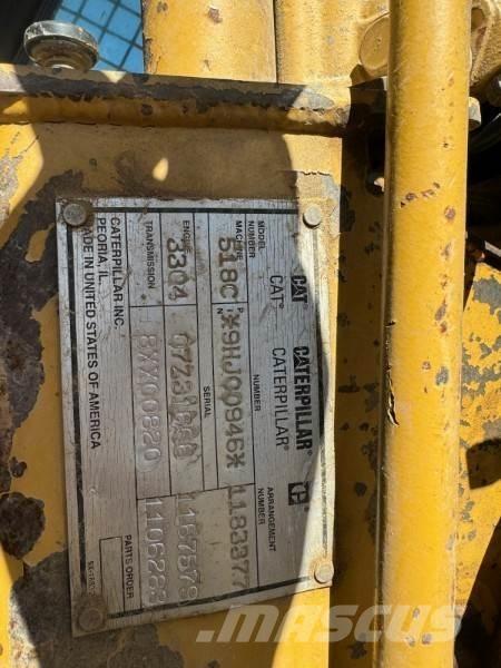 CAT 518C Skidery