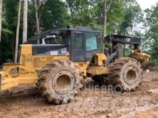 CAT 525C Skidery