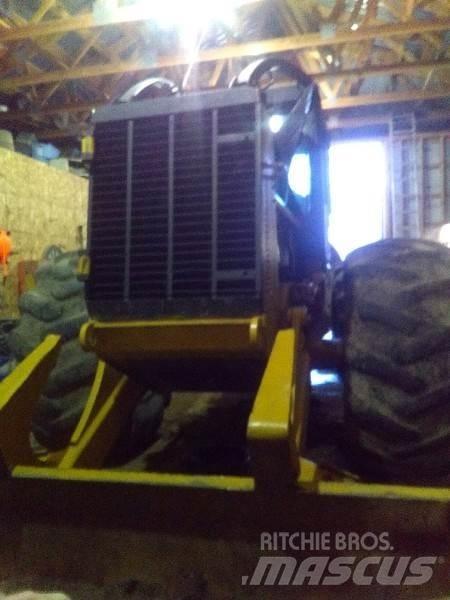CAT 525C Skidery
