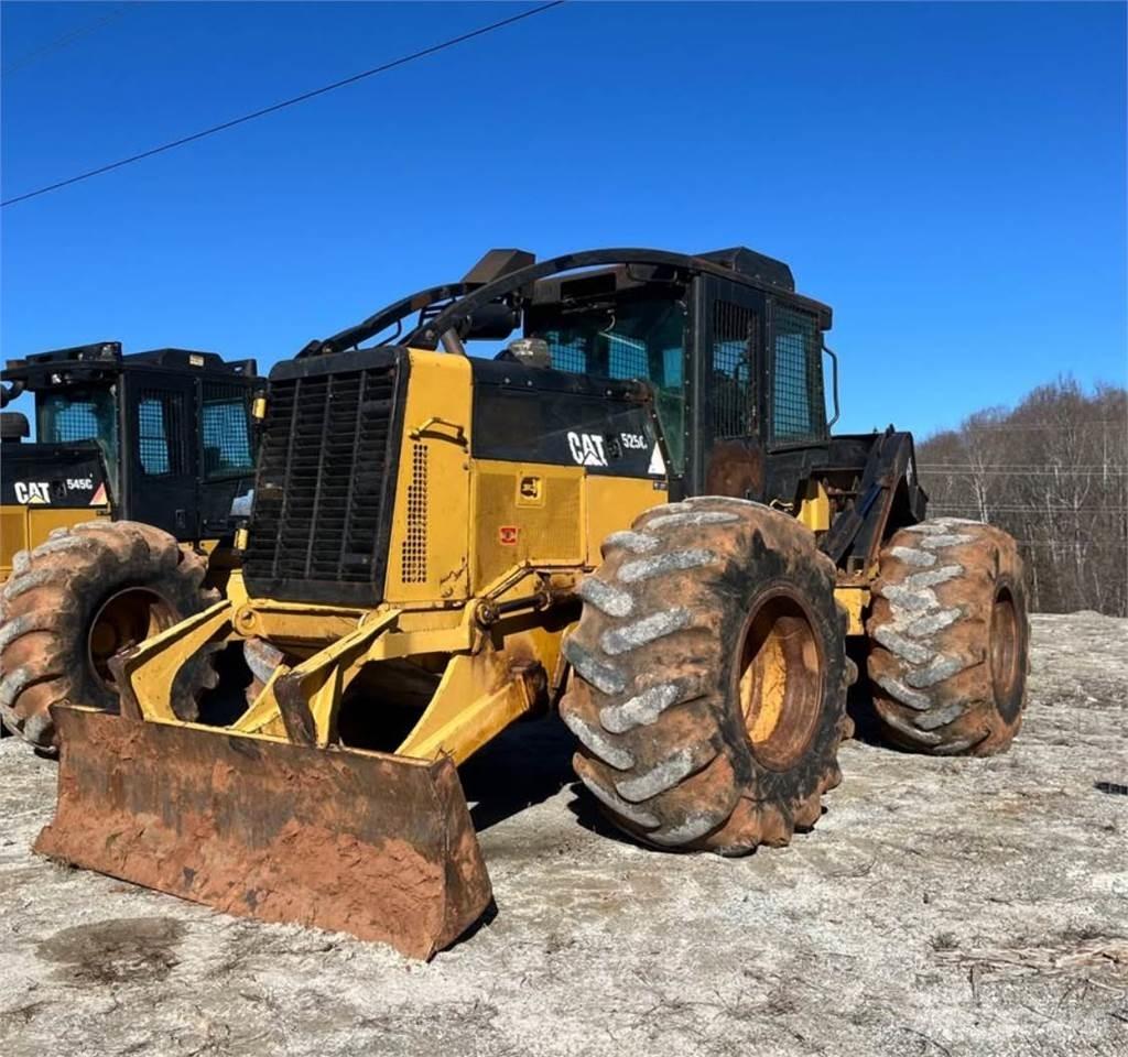 CAT 525C Skidery