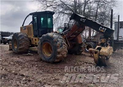 CAT 525D Skidery