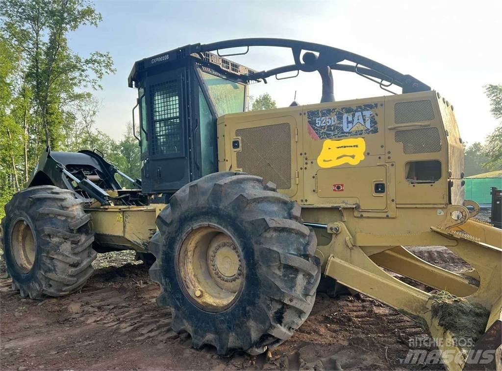 CAT 525D Skidery