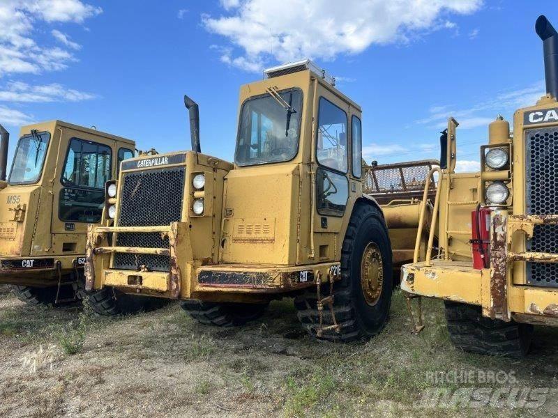 CAT 621E Skrobaki