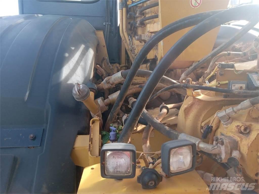 CAT 623K Skrobaki