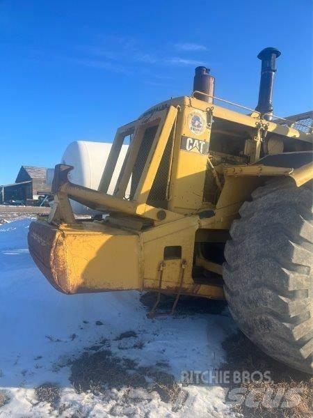 CAT 627B Skrobaki