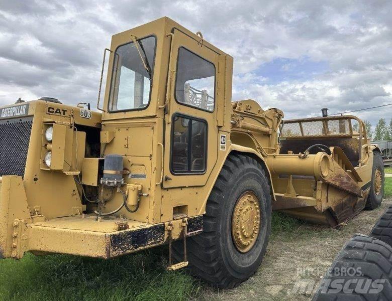 CAT 627B Skrobaki