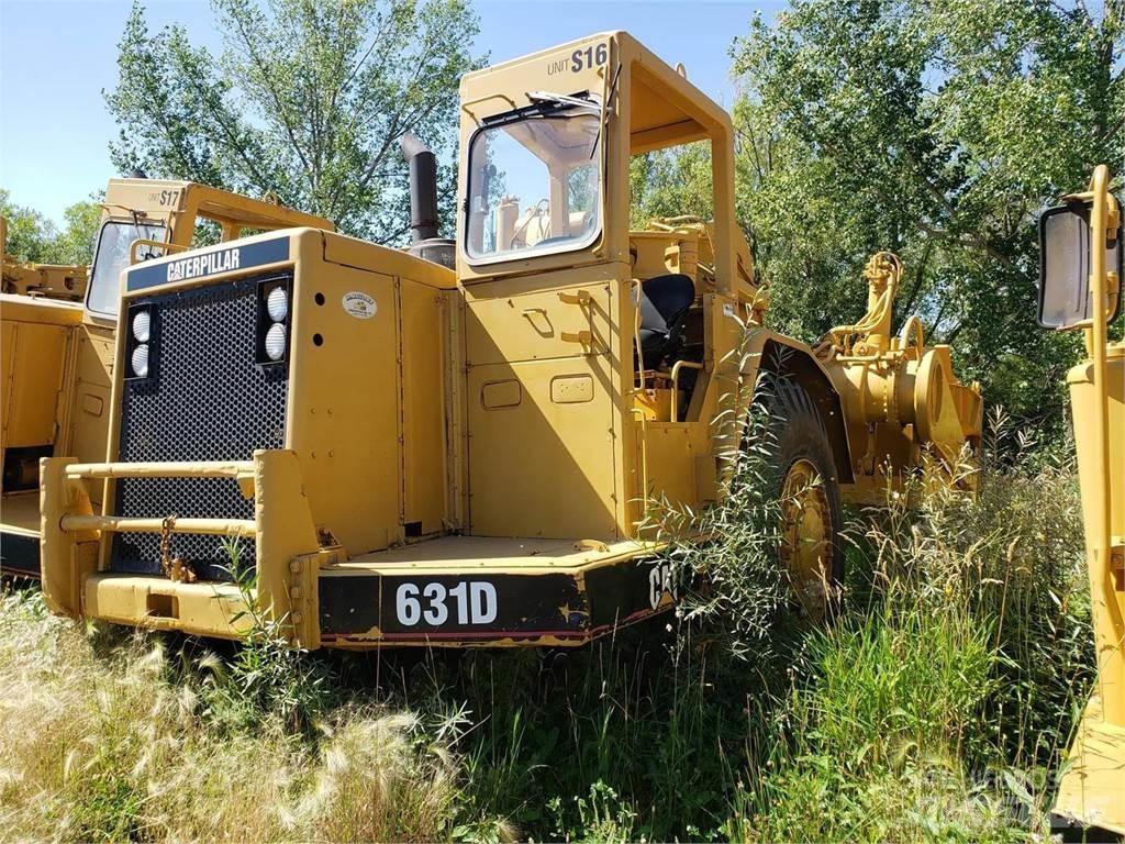 CAT 631D Skrobaki