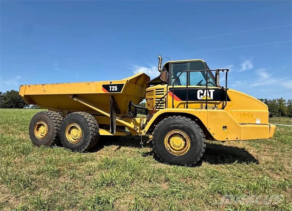 CAT 725 Wozidła przegubowe
