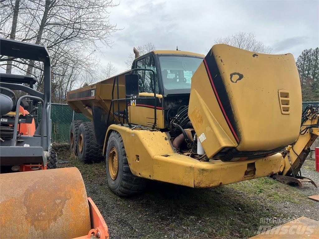 CAT 730 Wozidła przegubowe