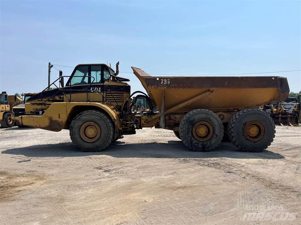 CAT 735 Wozidła przegubowe