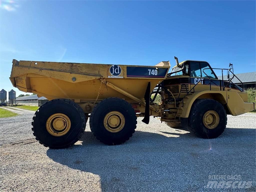 CAT 740 Wozidła przegubowe