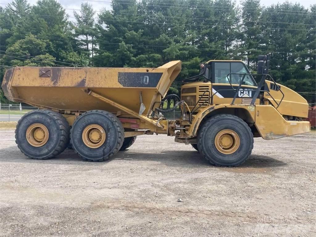 CAT 740 Wozidła przegubowe