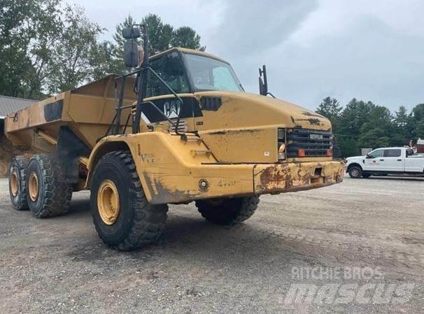 CAT 740 Wozidła przegubowe