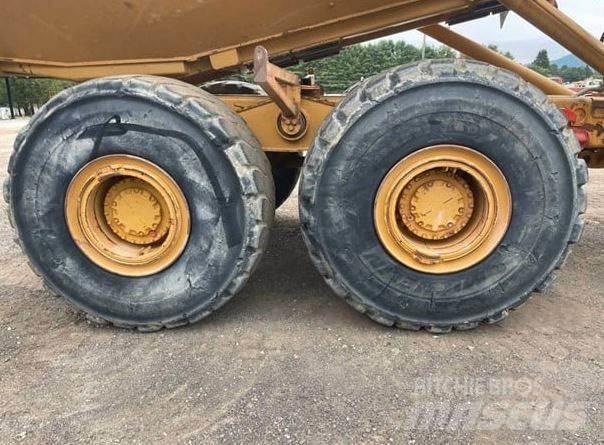 CAT 740 Wozidła przegubowe