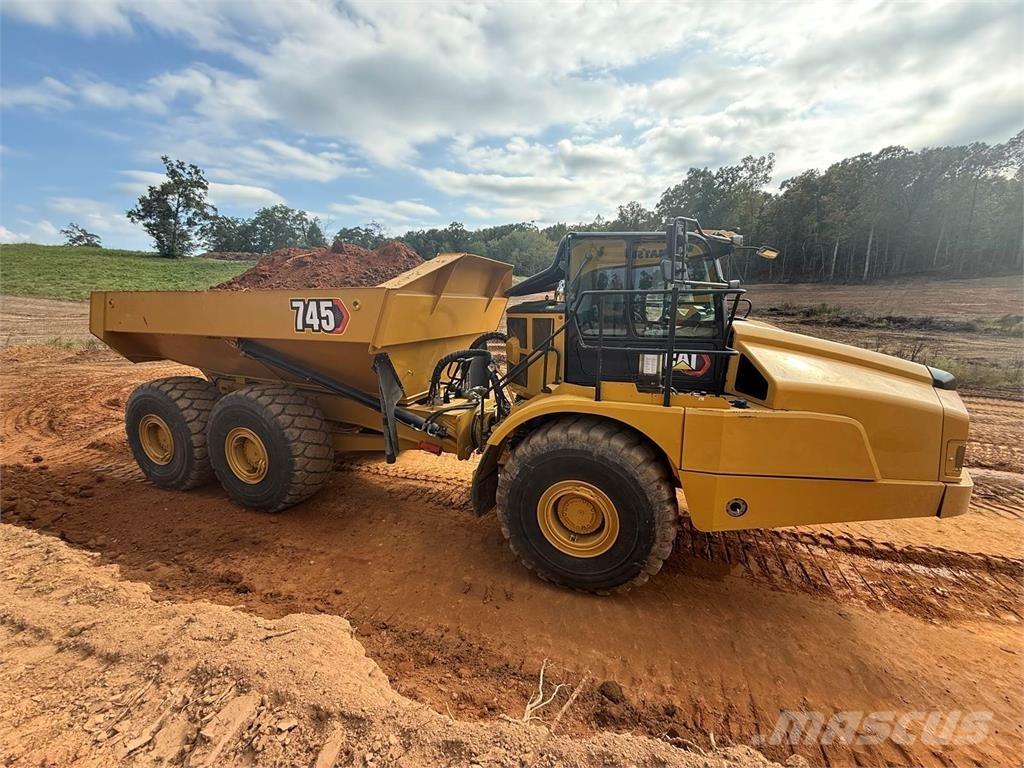 CAT 745 Wozidła przegubowe