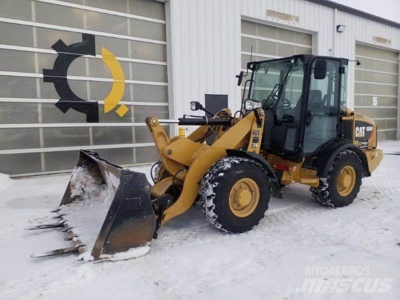 CAT 906M Ładowarki kołowe