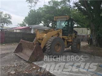 CAT 928G Ładowarki kołowe