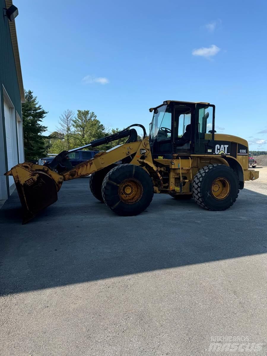 CAT 930G Ładowarki kołowe
