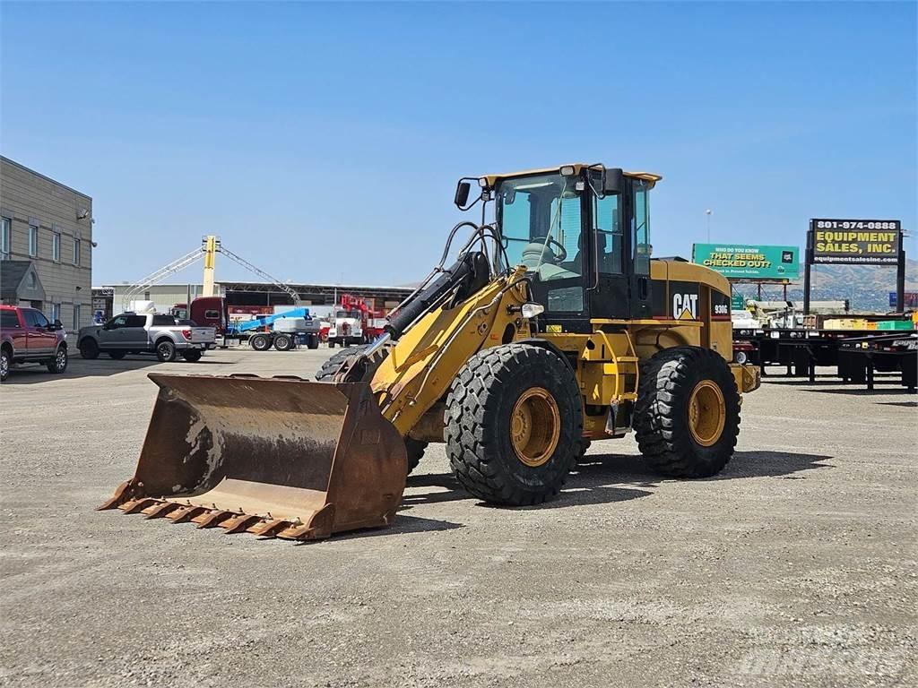 CAT 930G Ładowarki kołowe