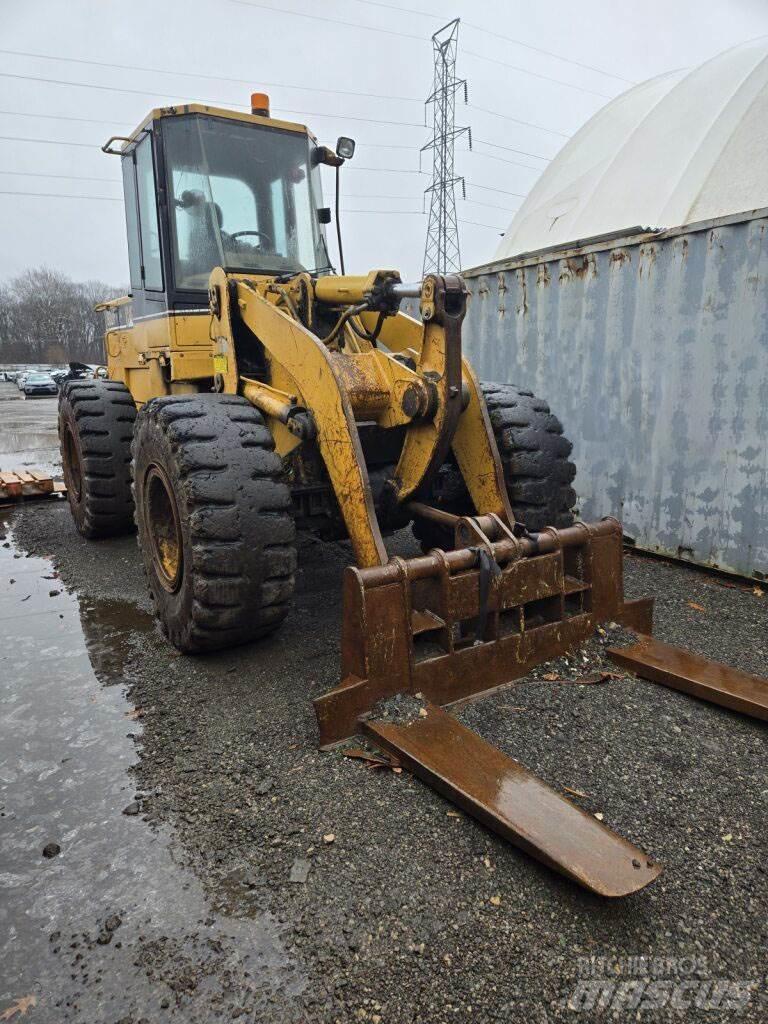 CAT 938F Ładowarki kołowe
