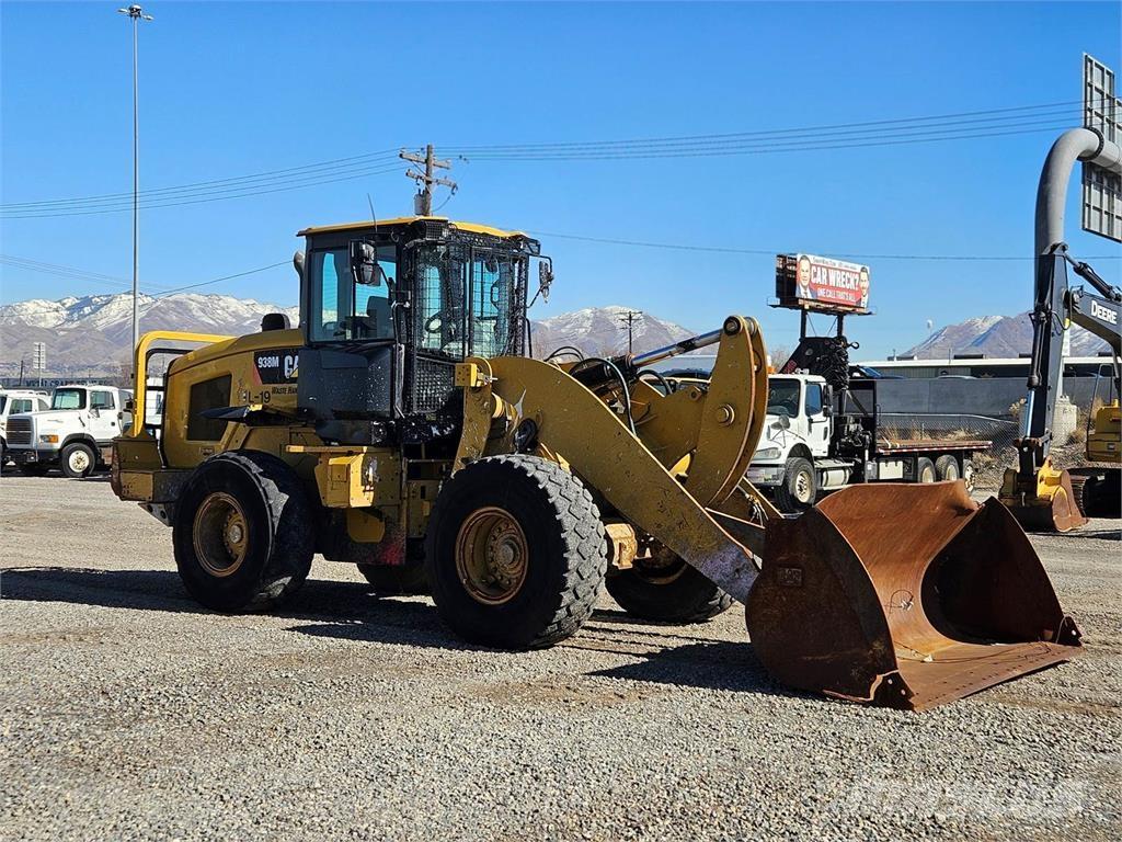 CAT 938M Ładowarki kołowe