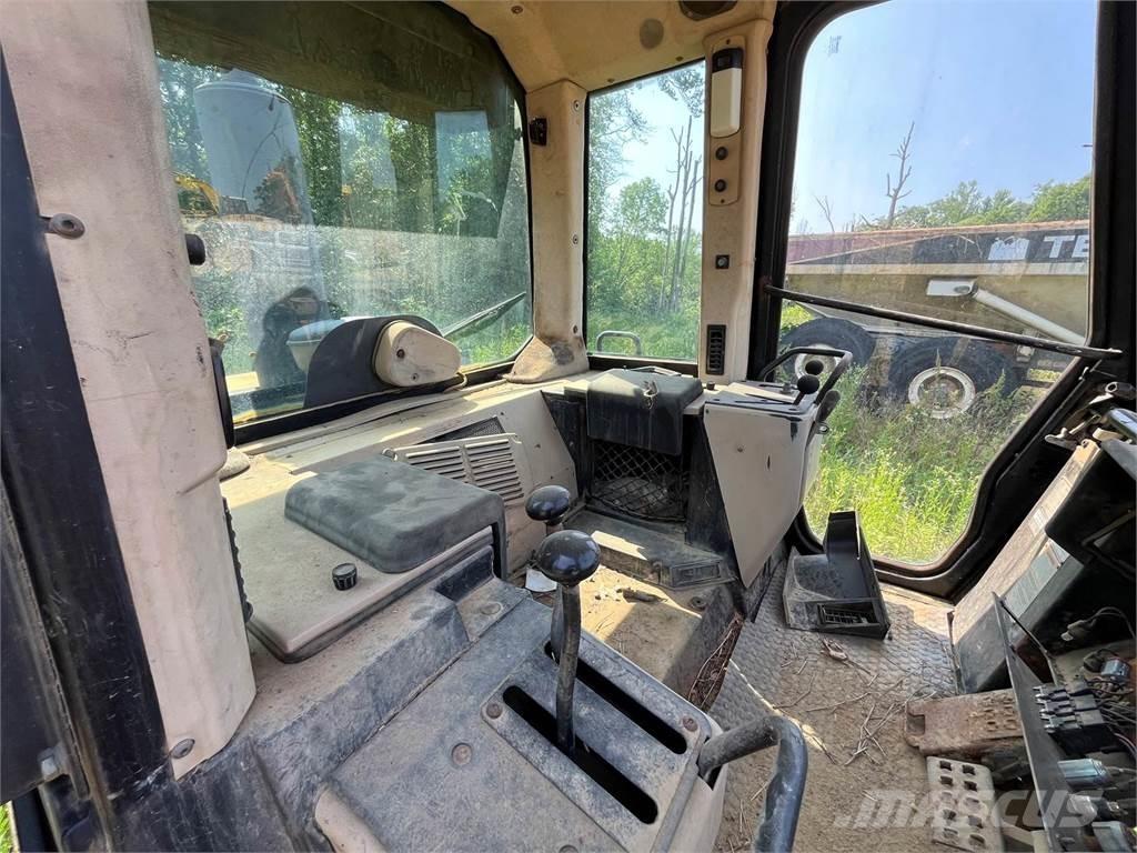 CAT 953C Ładowarki gąsienicowe