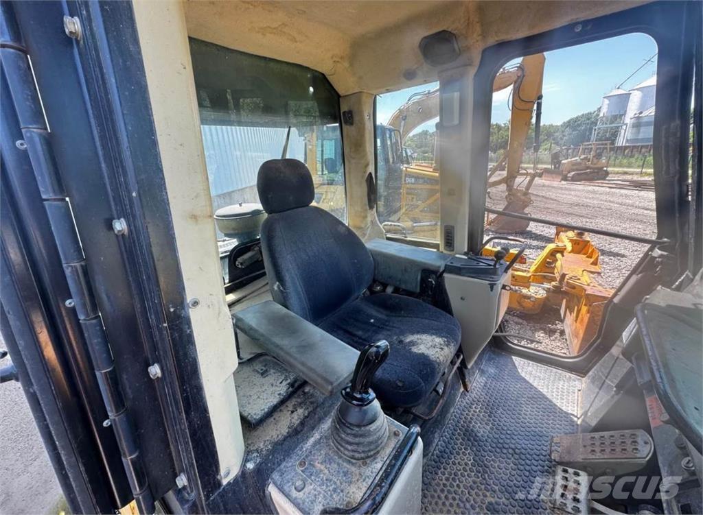 CAT 953C Ładowarki gąsienicowe