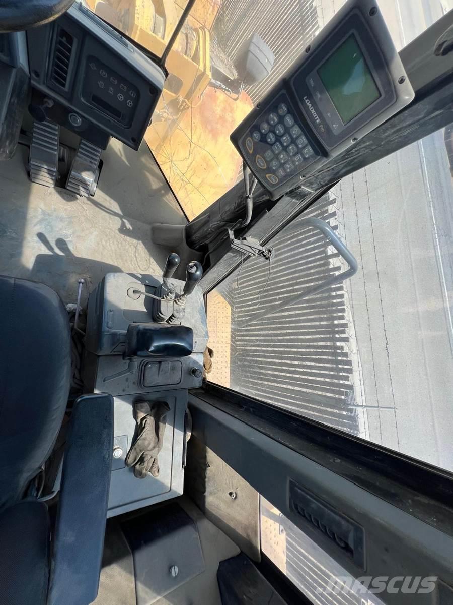 CAT 966G Ładowarki kołowe