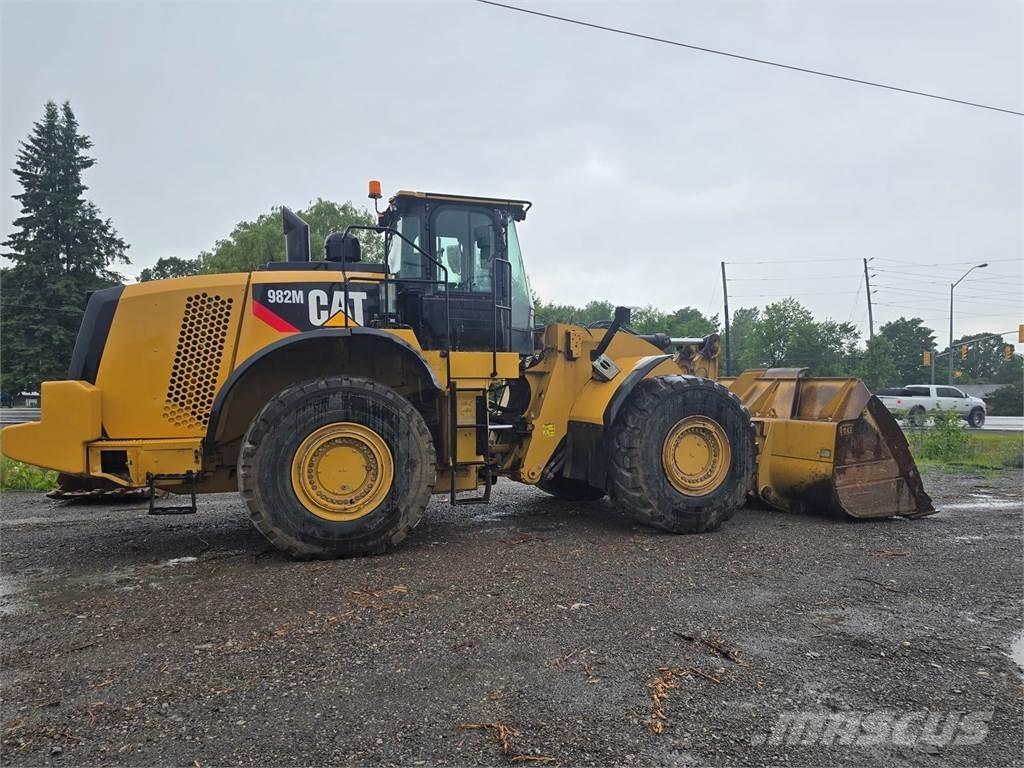 CAT 982M Ładowarki kołowe