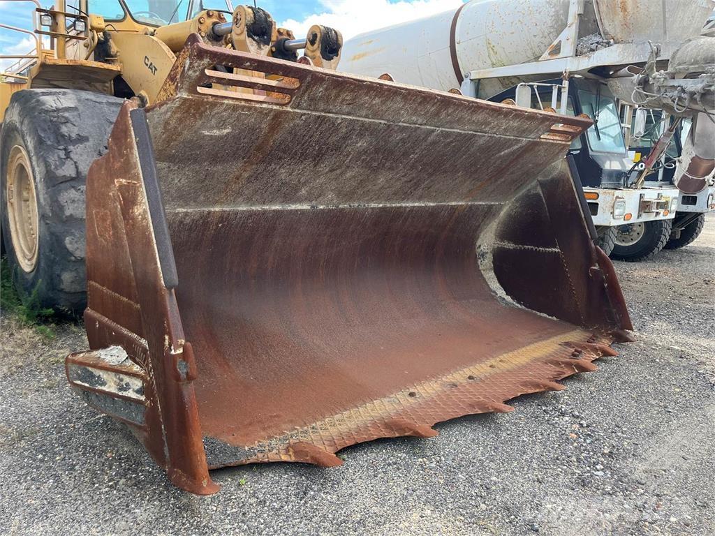 CAT 988B Ładowarki kołowe