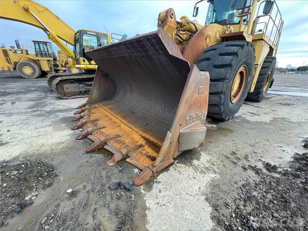 CAT 990 Ładowarki kołowe