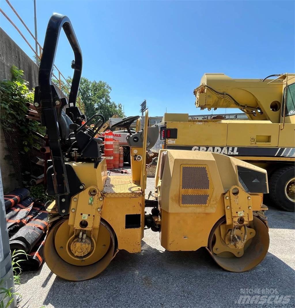 CAT CB22 Walce jednobębnowe