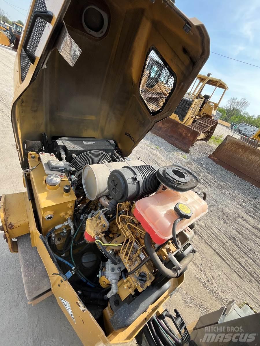 CAT CB24B Walce jednobębnowe