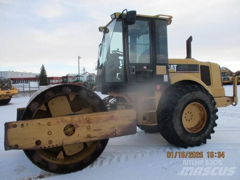 CAT CP563D Holowane walce wibracyjne