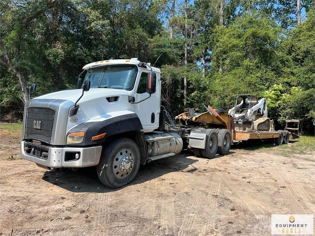 CAT CT660S Ciągniki siodłowe