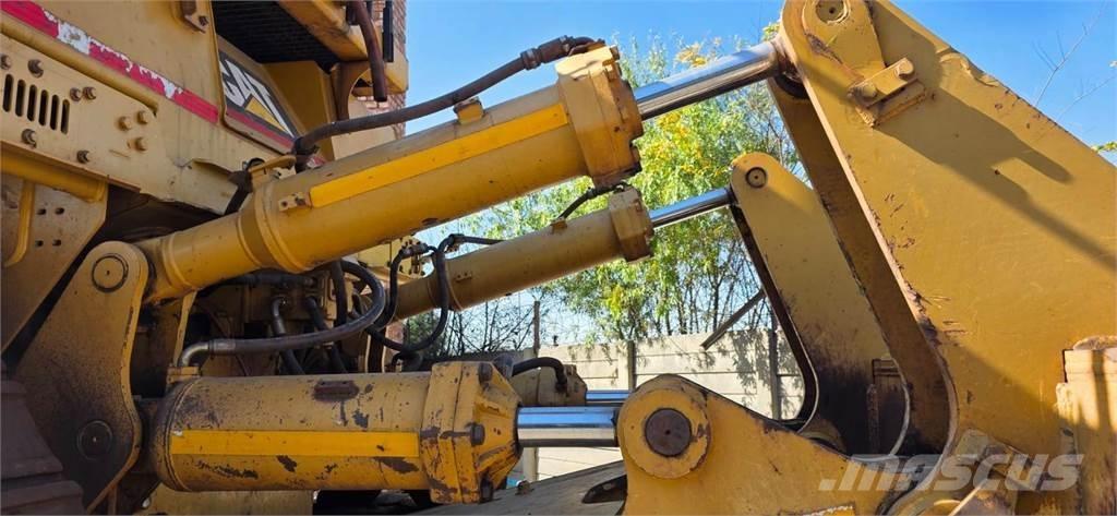 CAT D10T Spycharki gąsienicowe