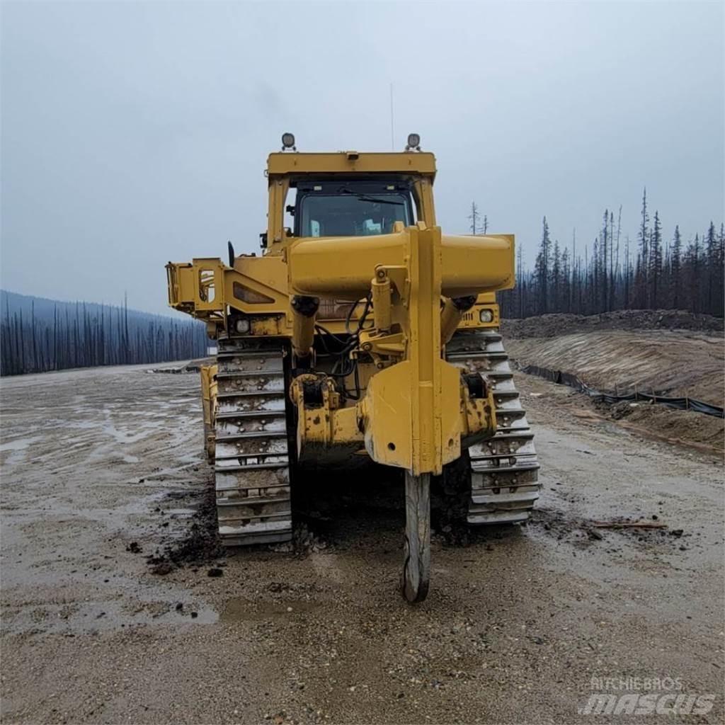 CAT D10T2 Spycharki gąsienicowe