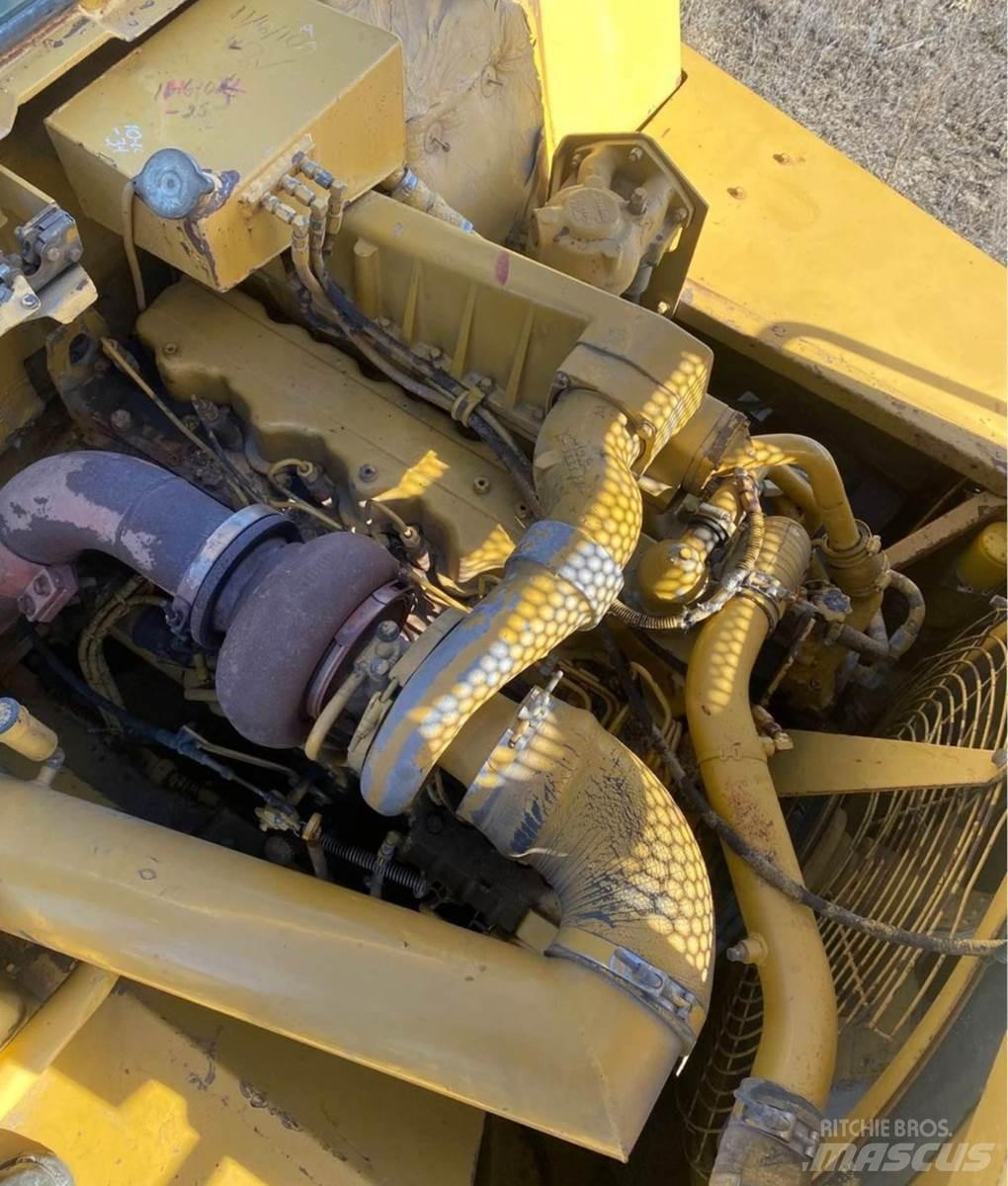 CAT D250B Wozidła przegubowe