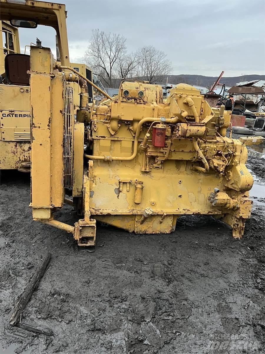 CAT D353 Silniki