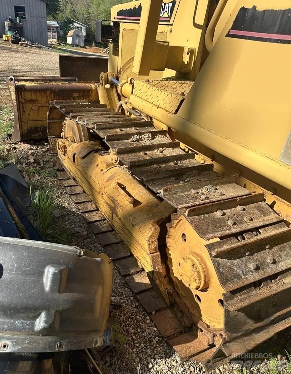 CAT D3B Spycharki gąsienicowe