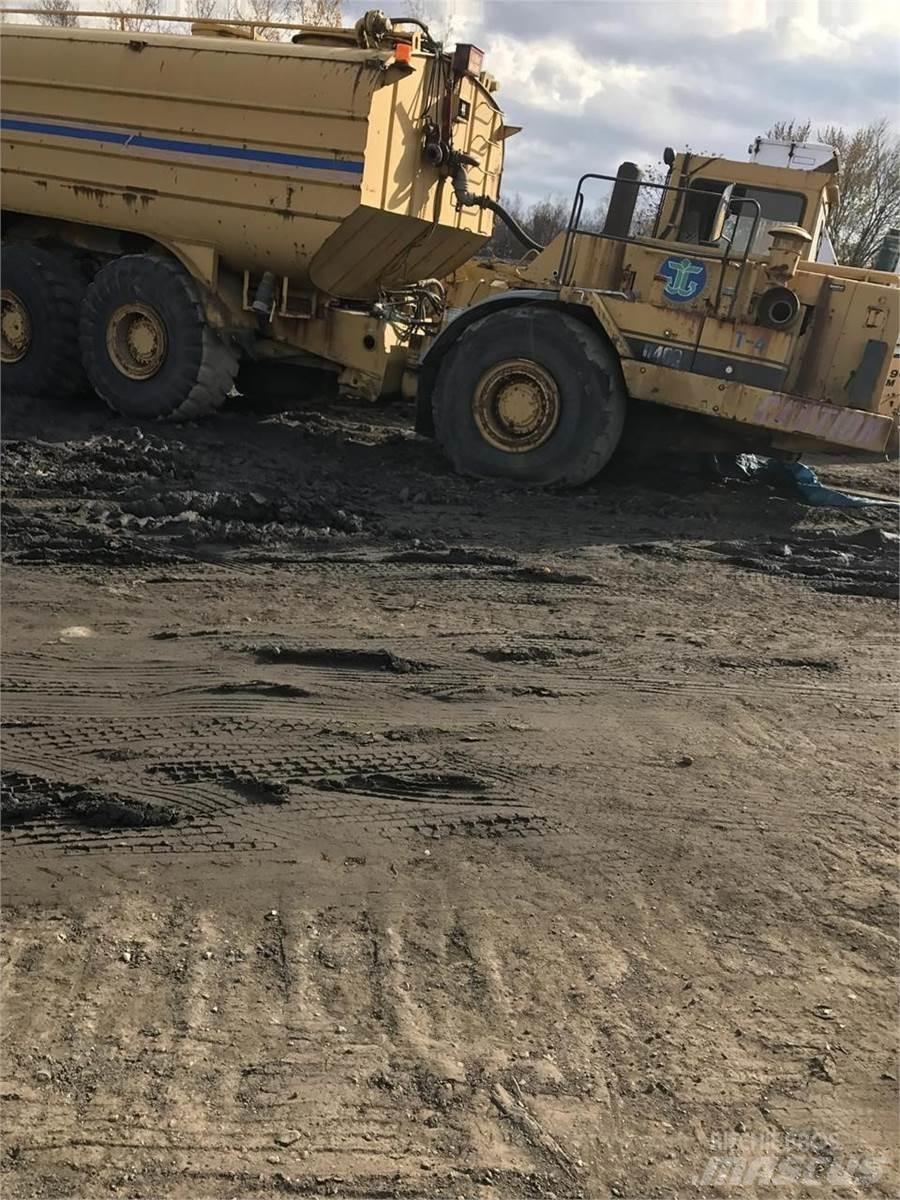 CAT D400 Cysterna