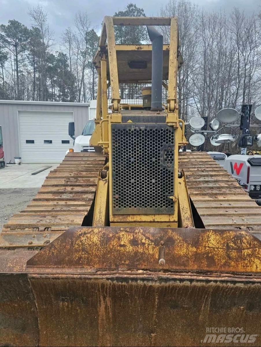 CAT D4H II Spycharki gąsienicowe